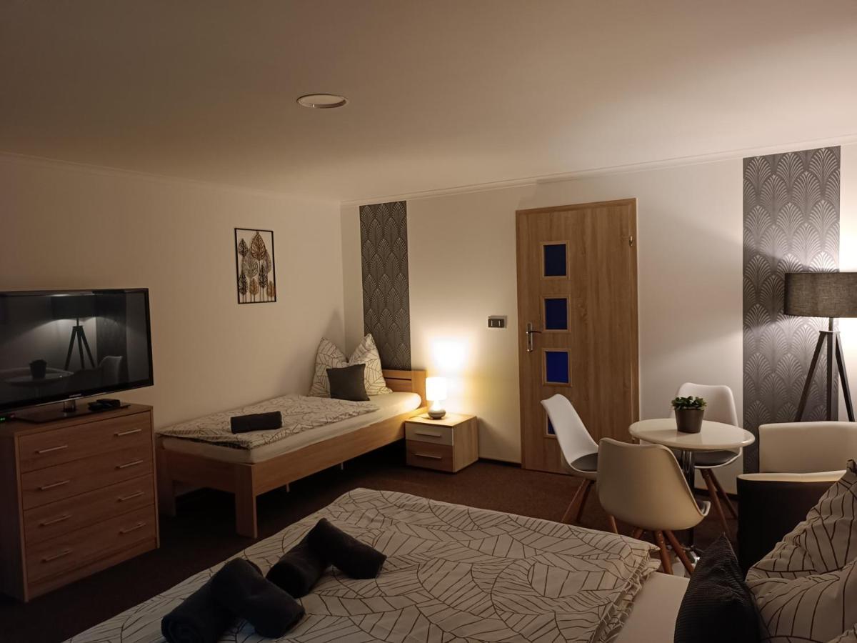 Penzion Kolonka Rumburk Exteriör bild